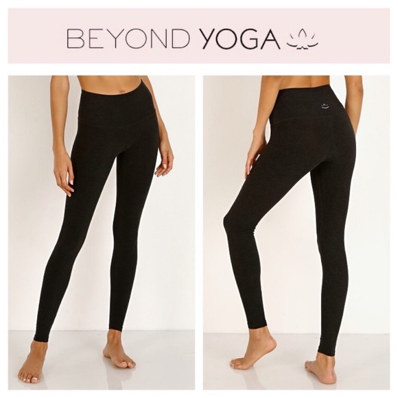 Beyond Yoga Pants - Beyond Yoga High Waisted Caught in the Midi Legging Darknight Size Small NWT